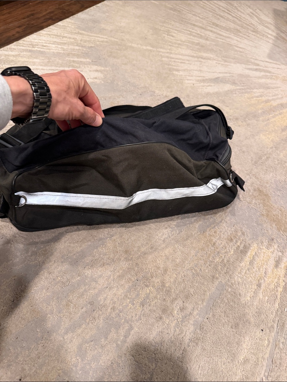 Harley-Davidson motorcycles black motorcycle duffle bag in‎ GUC
